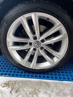 Zimna sada vw dartford r18