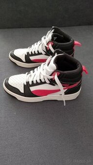 Detské botasky veľkosť 37