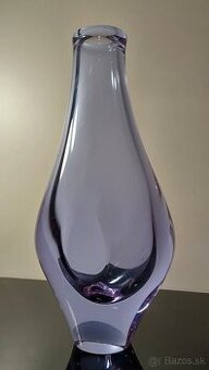 Nádherná váza z hutného skla alexanritové sklo návrh Klinger
