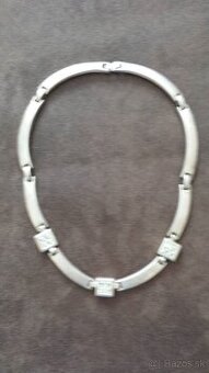 Náhrdelník a náušnice