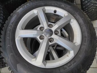Zimna sada Audi Q2 215/60 R16