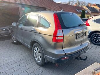 Honda CR-V 2.2 i-CTDi (2008) – díly z celého vozu