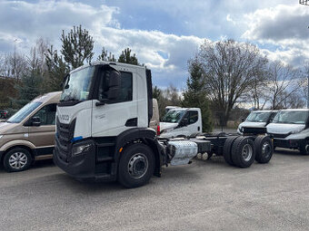 Iveco S-Way AD260S46Y/PS 4500mm SKLADOM