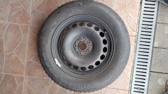 Plechové disky 5x112, zimné pneu 215x60 R16