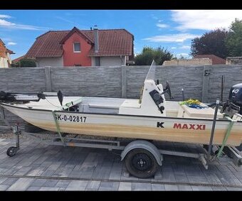 Motorový čln + vozík + sonar
