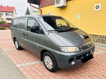 •Hyundai H1 2.5 CRDi SVL 103kw •101 000km