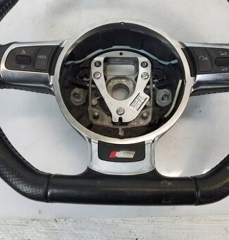 Kúpim guľatý airbag na audi a3 8p