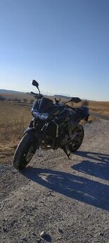 Kawasaki Z750