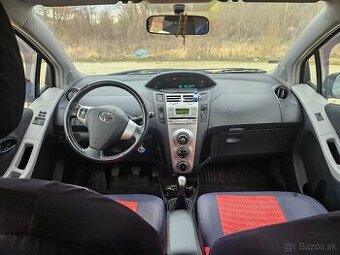 Toyota yaris 998m3