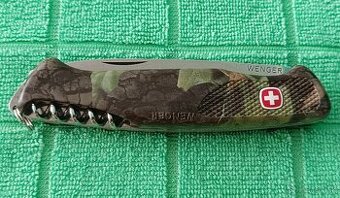 Wenger Delémont Ranger 55 Hardwoods