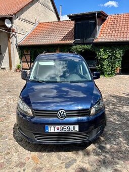 Volskwagen caddy 2013 2.0 103kw Maxi nová STK