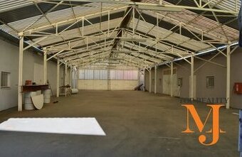 Skladové priestory 1000 m2, pozemok 3415 m2