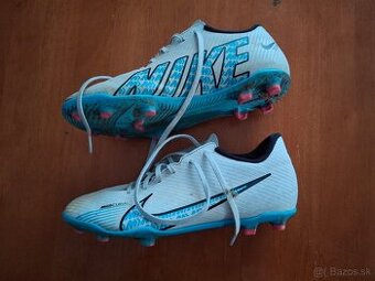 Kopačky NIKE veľkosť 38,5 - 1
