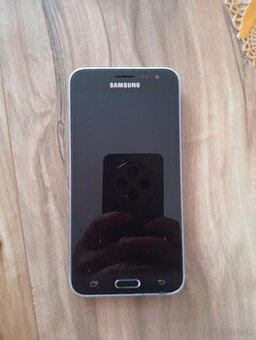 Samsung Galaxy j3 6