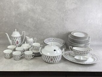 Porcelánový obedový a čajový servis