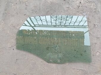 Audi A6 C6 Sedan • sklo pravé zadné bočné