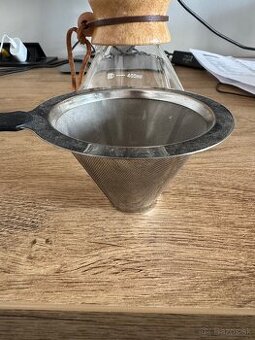 Ručný kávovar Aeropress a mlynček Rhino na kávu