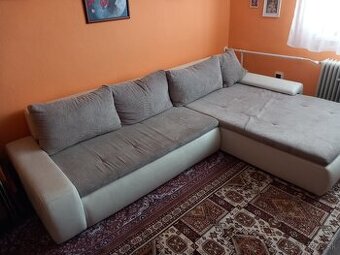 Predám používanú sedaciu súpravu + stolík