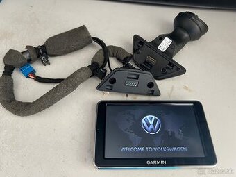 VW UP navigacia Garmin s drziakom