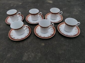 Predám červeno-zlatá porcelánová sada