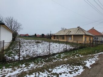 Starší rodinný dom s pozemkom