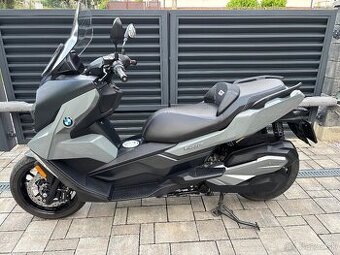 BMW c400gt performance