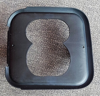 kryt zásuvky nabíjania na BMW