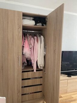 Skrine zostava do obývačky alebo detskej izby