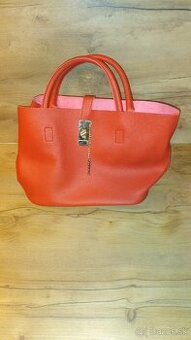 Nová červená dámska kabelka