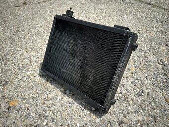 Predám zánovný olejový chladič na UN-053