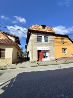 Predaj rodinného domu s garážou dražbou v obci Varín