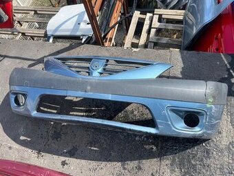 Predný nárazník Dacia Logan