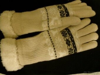 Dievčenské rukavice.