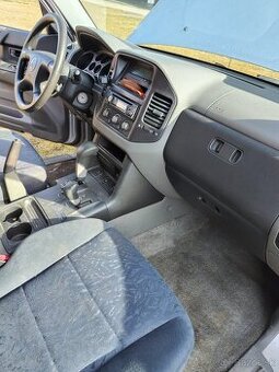 Pajero, 2,5... 2,8 .. 3,2