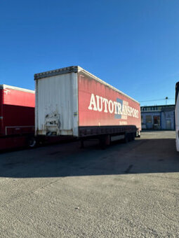 náves Krone megaliner