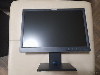 Predam 19"monitor LENOVO LT1952pWd