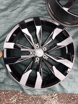 Alu disky R20 Volkswagen Tiguan Rline Suzuka