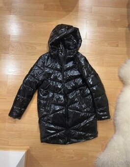 Predĺžená zimná bunda