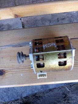 Predam elektromotor novy