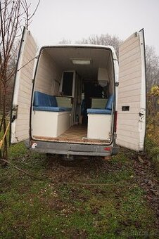 Obytná dodávka Mercedes Benz Sprinter