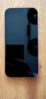 Apple iphone 16 pro púštny titán