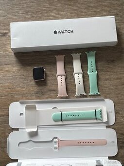Apple Watch SE 1. generácie 40mm Gold