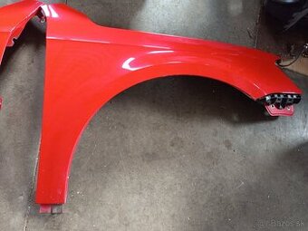 Predám predné blatníky VW Passat B7 ,LY3D