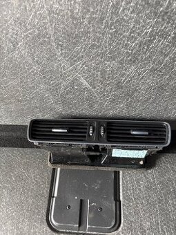 Predám stredový fukar passat b7