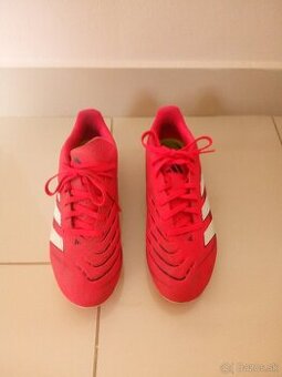 Kopačky Adidas Predátor