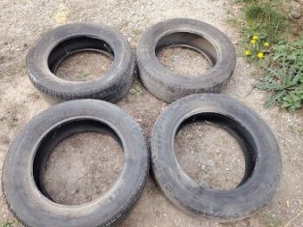 235/60 R18 letné pneumatiky