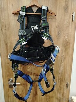 Miller revolution R6