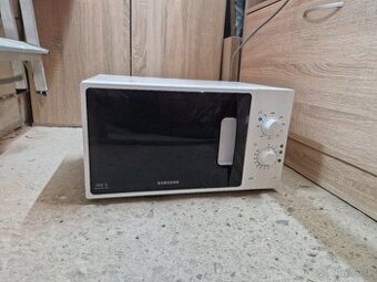 Mikrovlnná rúra Samsung