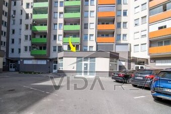 Multifunkčný 100m2 priestor s kompletným vybavením – Na hlin