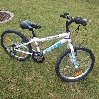 Chlapčenský bicykel